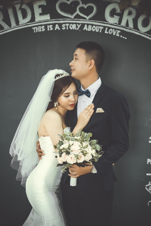 Hình cưới phim trường 